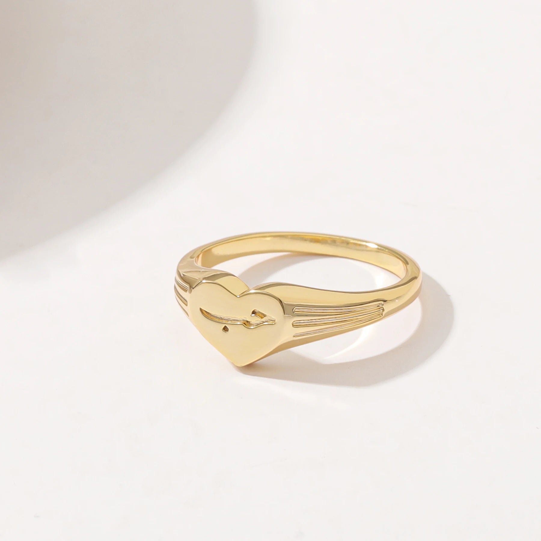 Meaningful Minimal Arabic Rings