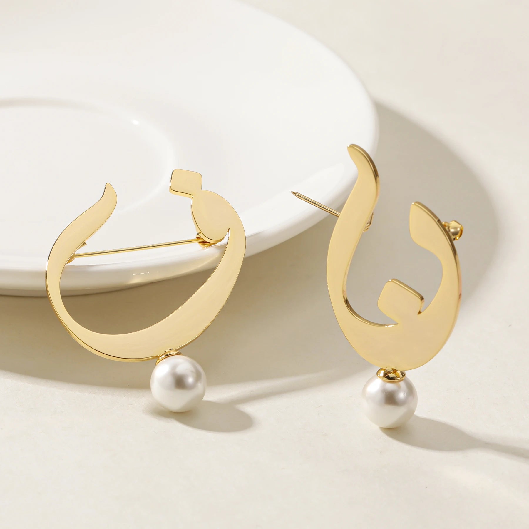 Arabic letter Freshwater Pearl Brooch